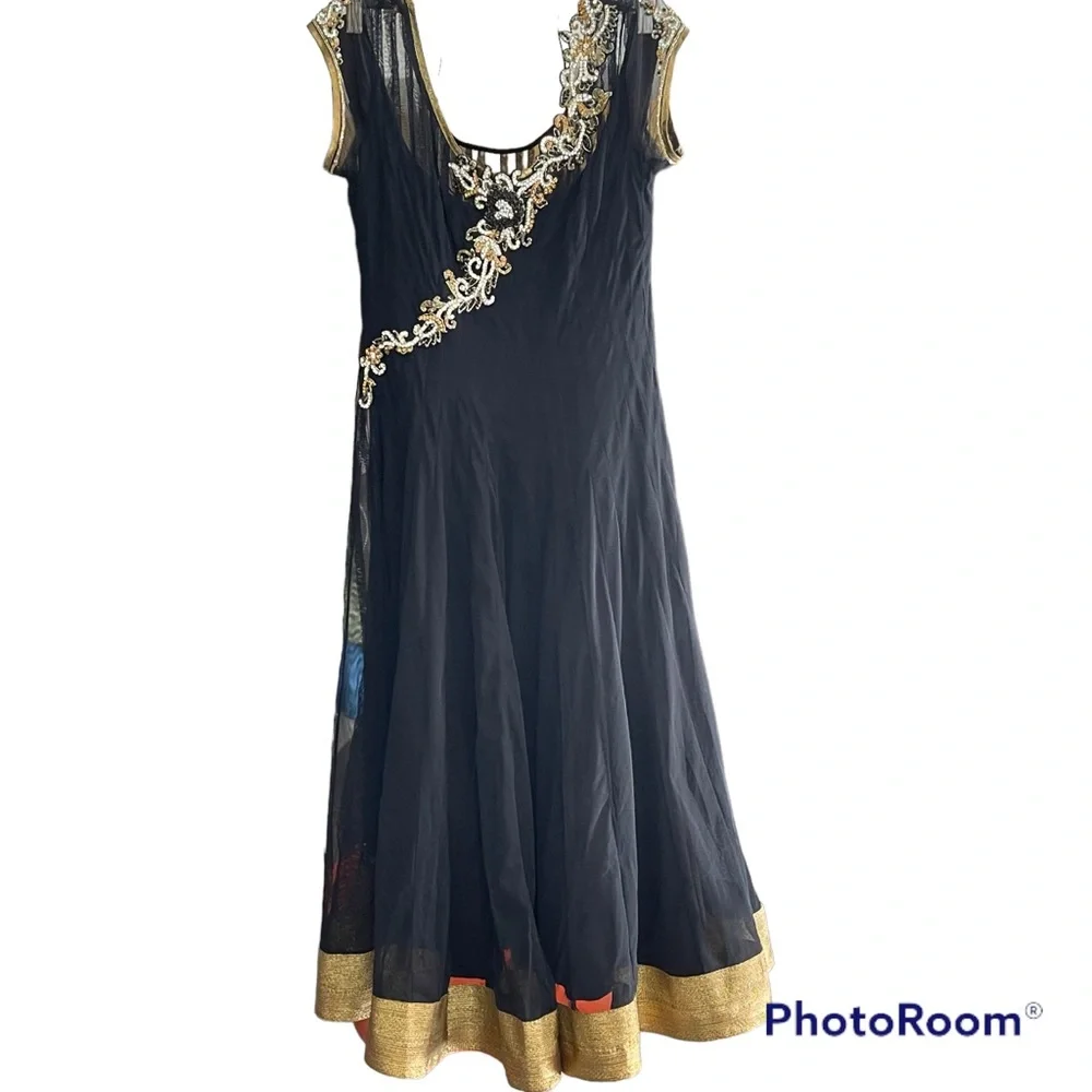 Heavy work Elegant Net Kurta set for Women - Picture 4 of 17